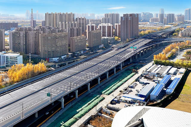 世紀(jì)大街航拍1_副本.jpg